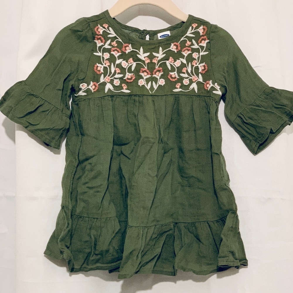 Old Navy Flower Dress